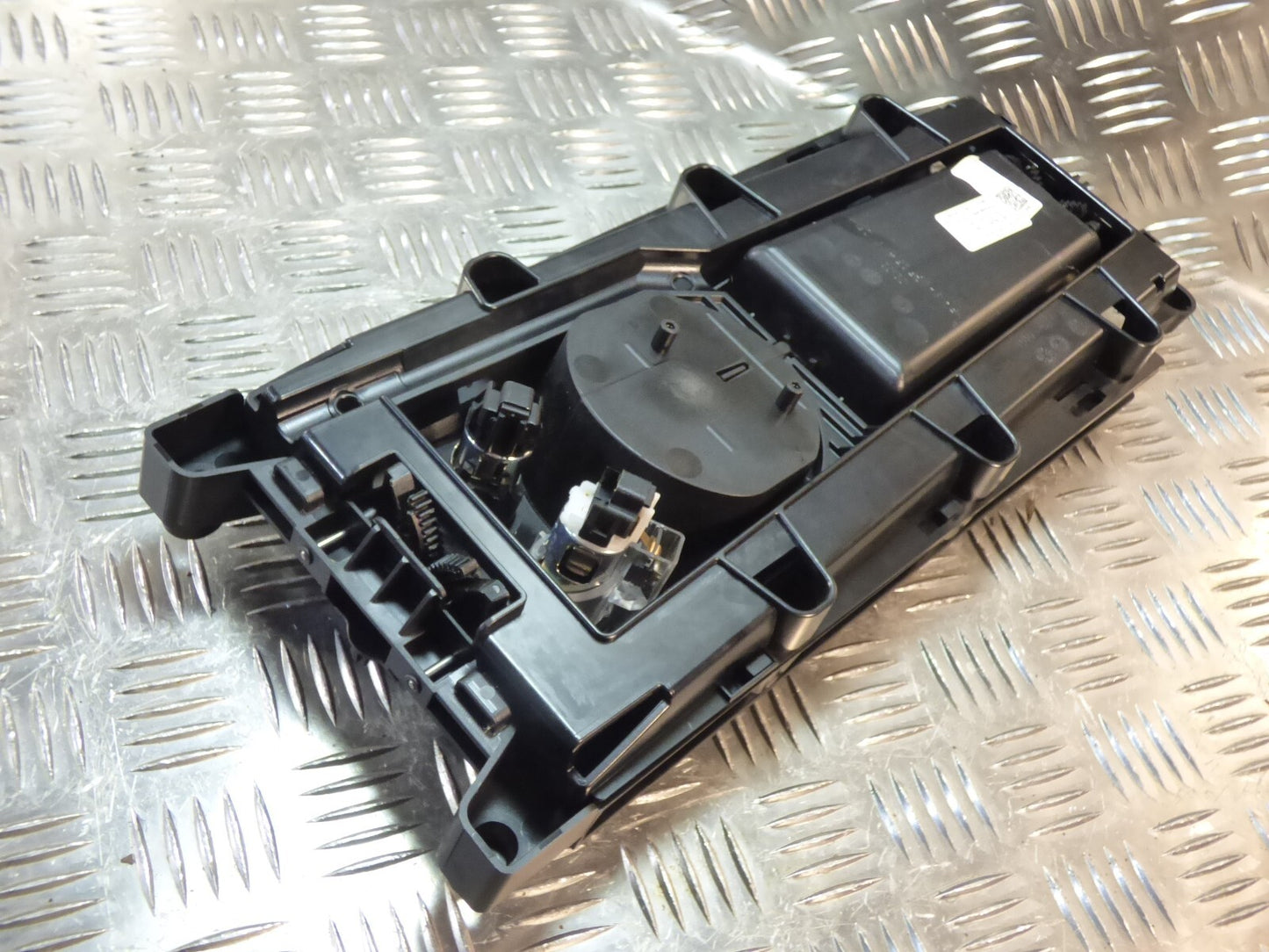 Porsche Panamera 970 Mittelkonsole Miko Ablage Getränkehalter ORIGINAL gebraucht - 97055343500