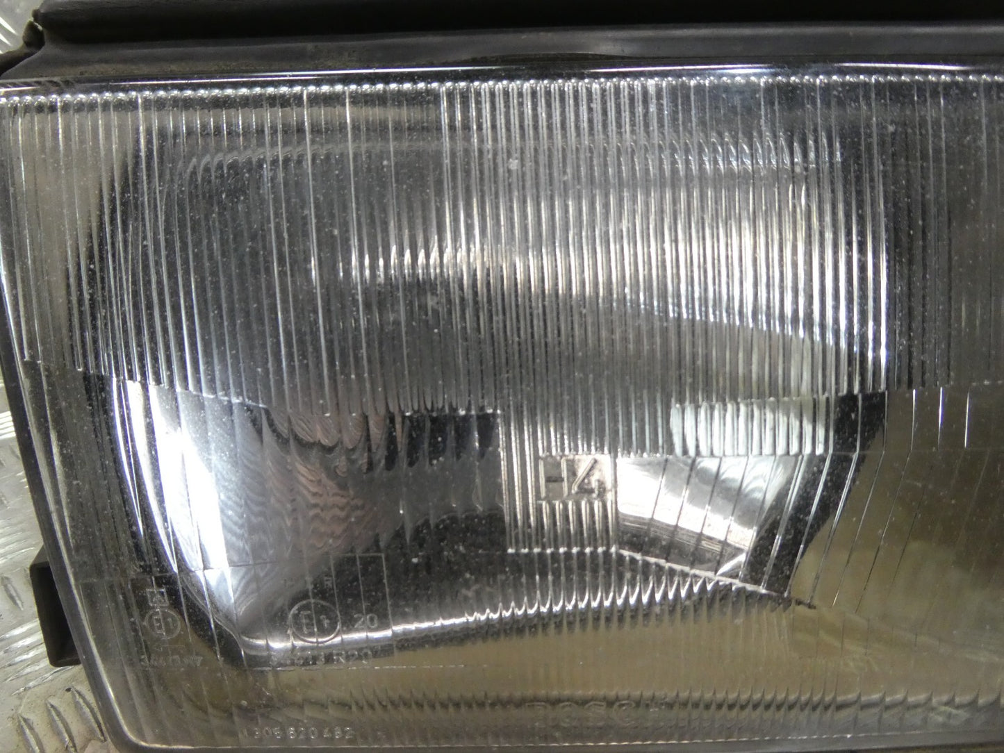 Mercedes-Benz C126 W126 SEC Coupe Scheinwerfer Rechts 1268203261 ORIGINAL gebraucht - 1305235062