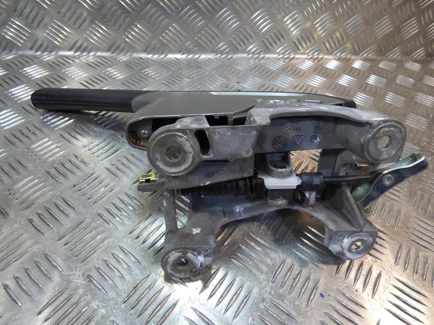 Porsche Boxster S 987 997 911 Handbremshebel Leder schwarz 8YR ORIGINAL gebraucht - 99742403162