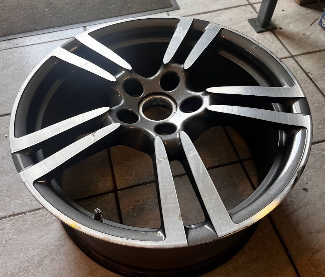 1 stück Porsche Panamera 970 20" TURBO alufelgen 9.5x20 ET65 ORIGINAL gebraucht - 97036217806