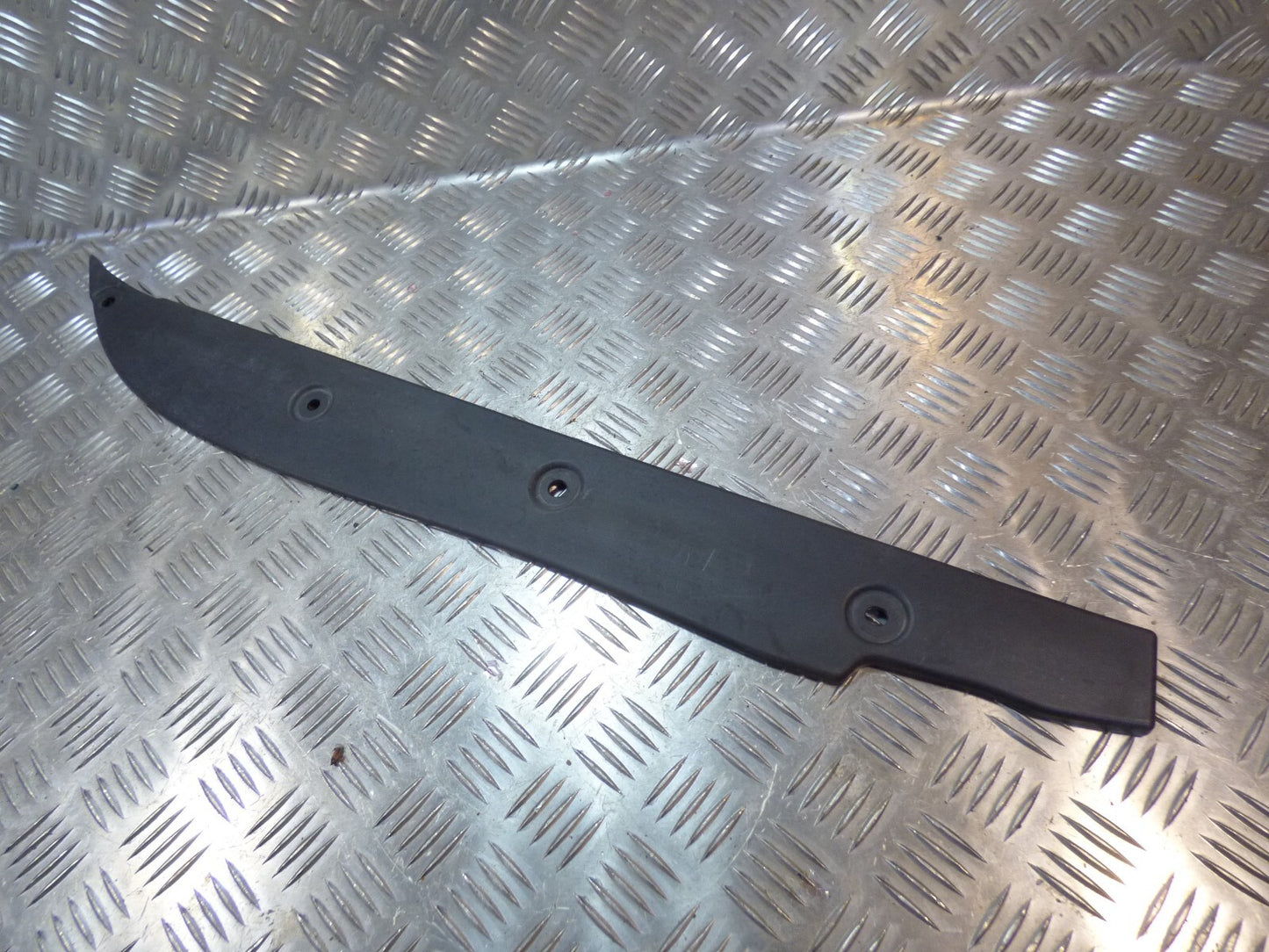 Porsche Cayenne 92A Kunststoff Kotflügel vorne Links Schwarz 7P5854777 ORIGINAL gebraucht - Abdeckung