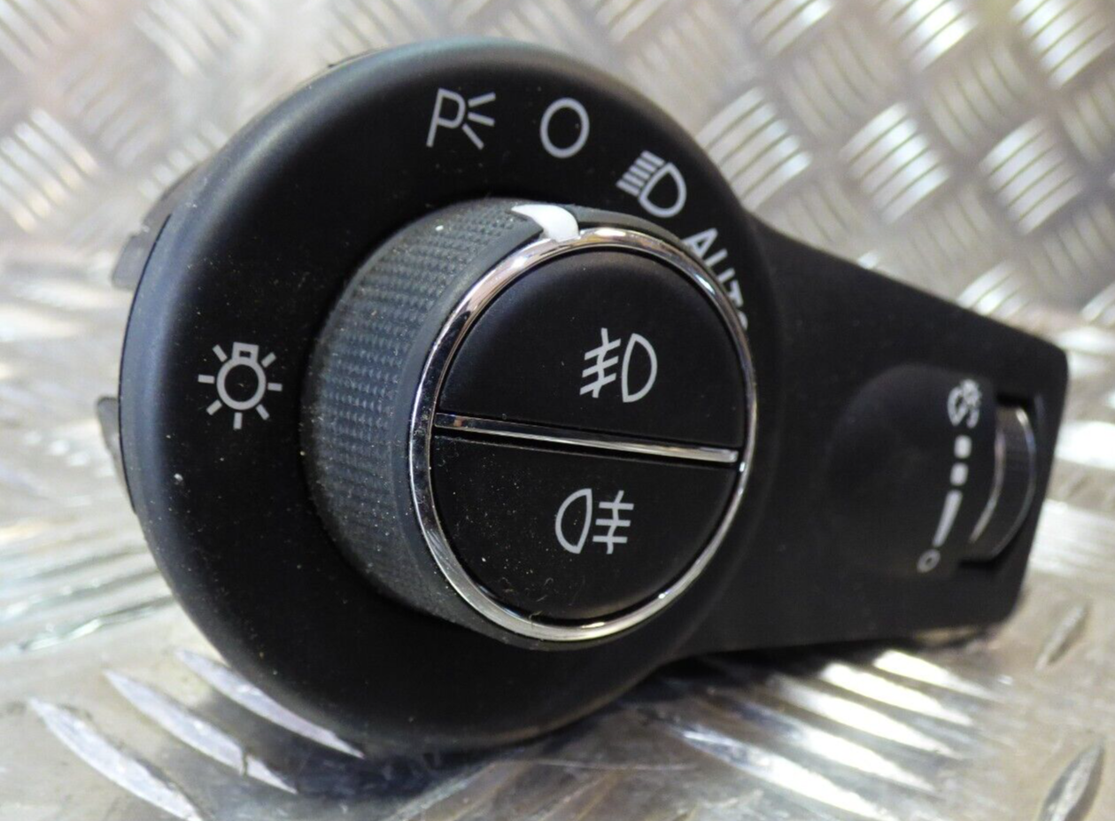 Jeep Cherokee KL Lichtschalter Licht Schalter ORIGINAL gebraucht - P68156036AB