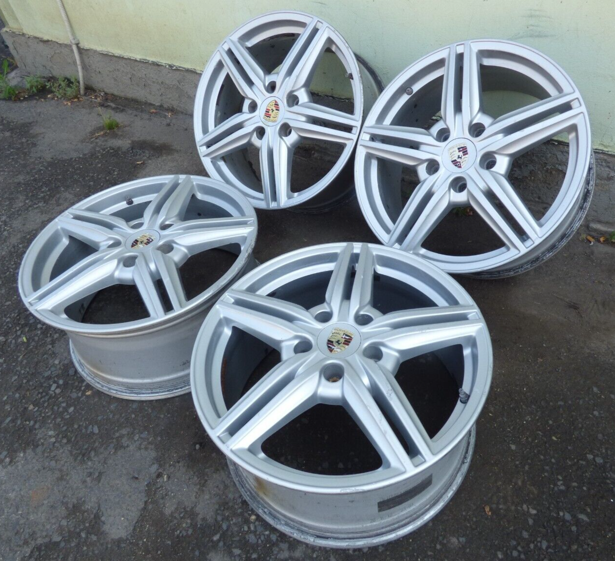 Porsche Cayenne II 92A 2012 Alufelgen Satz Felgen 19" Zoll 7P5601025E gebraucht - Original