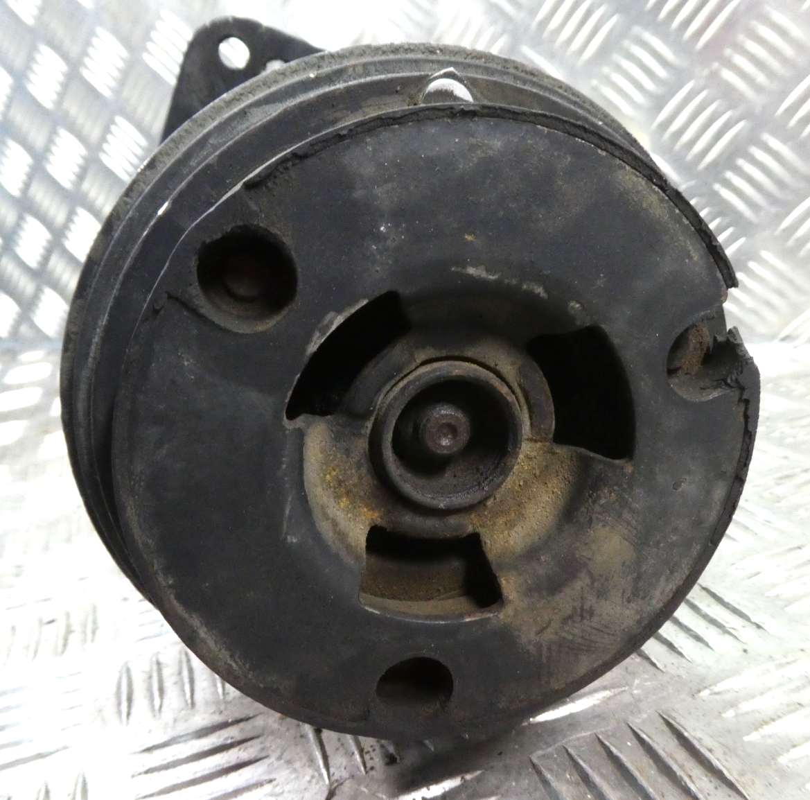 Mercedes-Benz C126 W126 1. Serie Klimakompressor ORIGINAL HARRISON gebraucht - 1131236