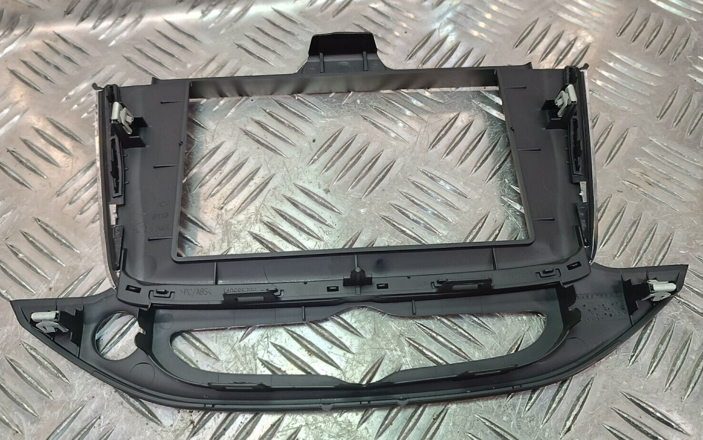 OPEL ASTRA K Kombi 1.0 Turbo Mittelkonsole Display Verkleidung GM ORIGINAL gebraucht - 39009825