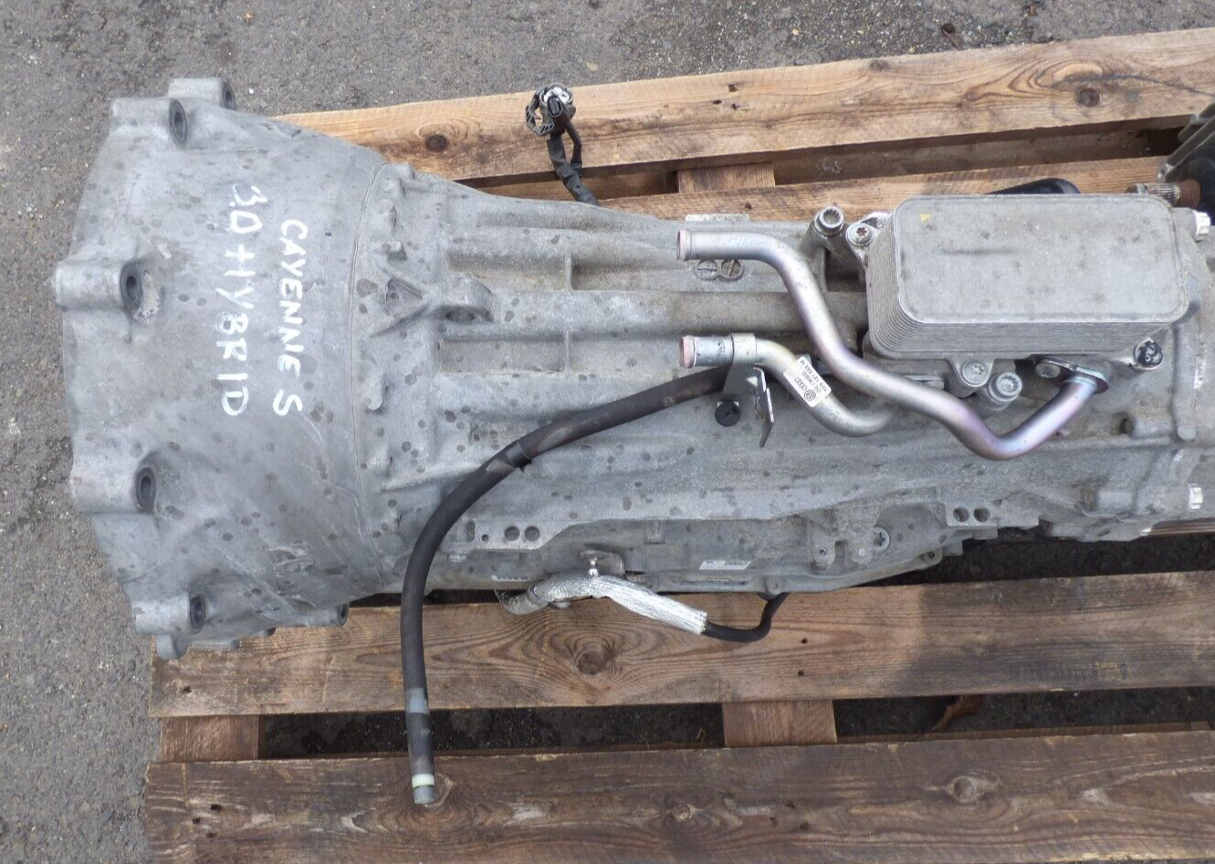 Porsche Cayenne 92A 3.0 Hybrid Getriebe 8 Gang. 0C8300037E MXP ORIGINAL gebraucht - Automatikgetriebe