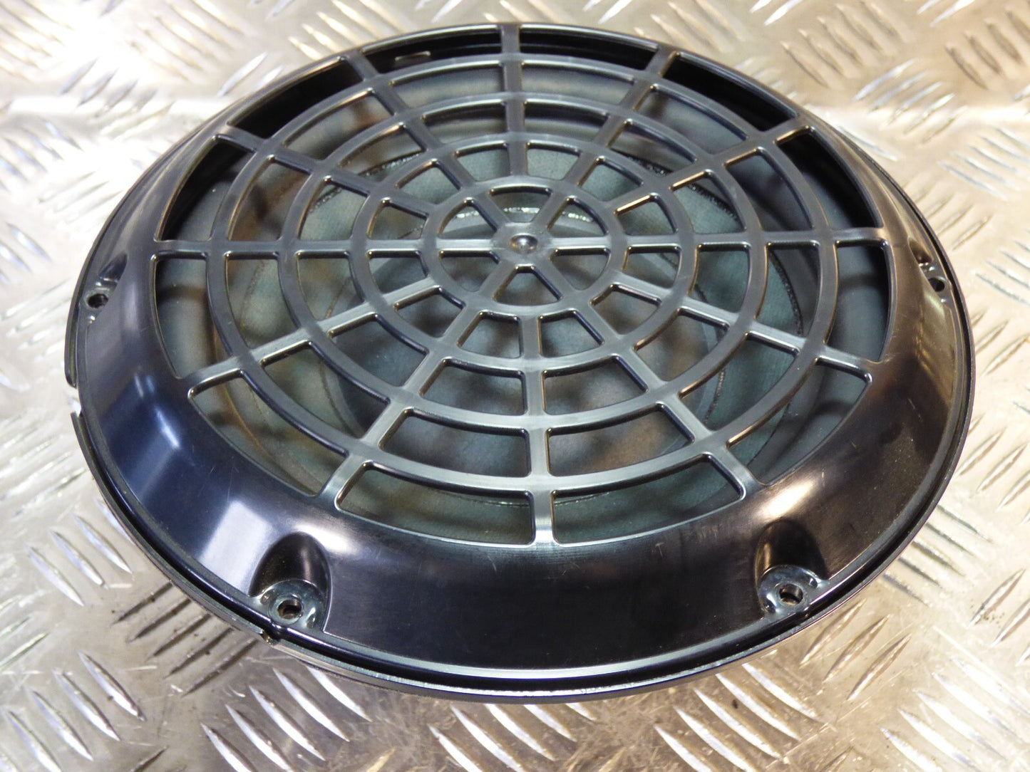 Porsche Cayenne 92A BOSE Subwoofer Bass Lautsprecher 7P5035481D ORIGINAL gebraucht - - 95864501000