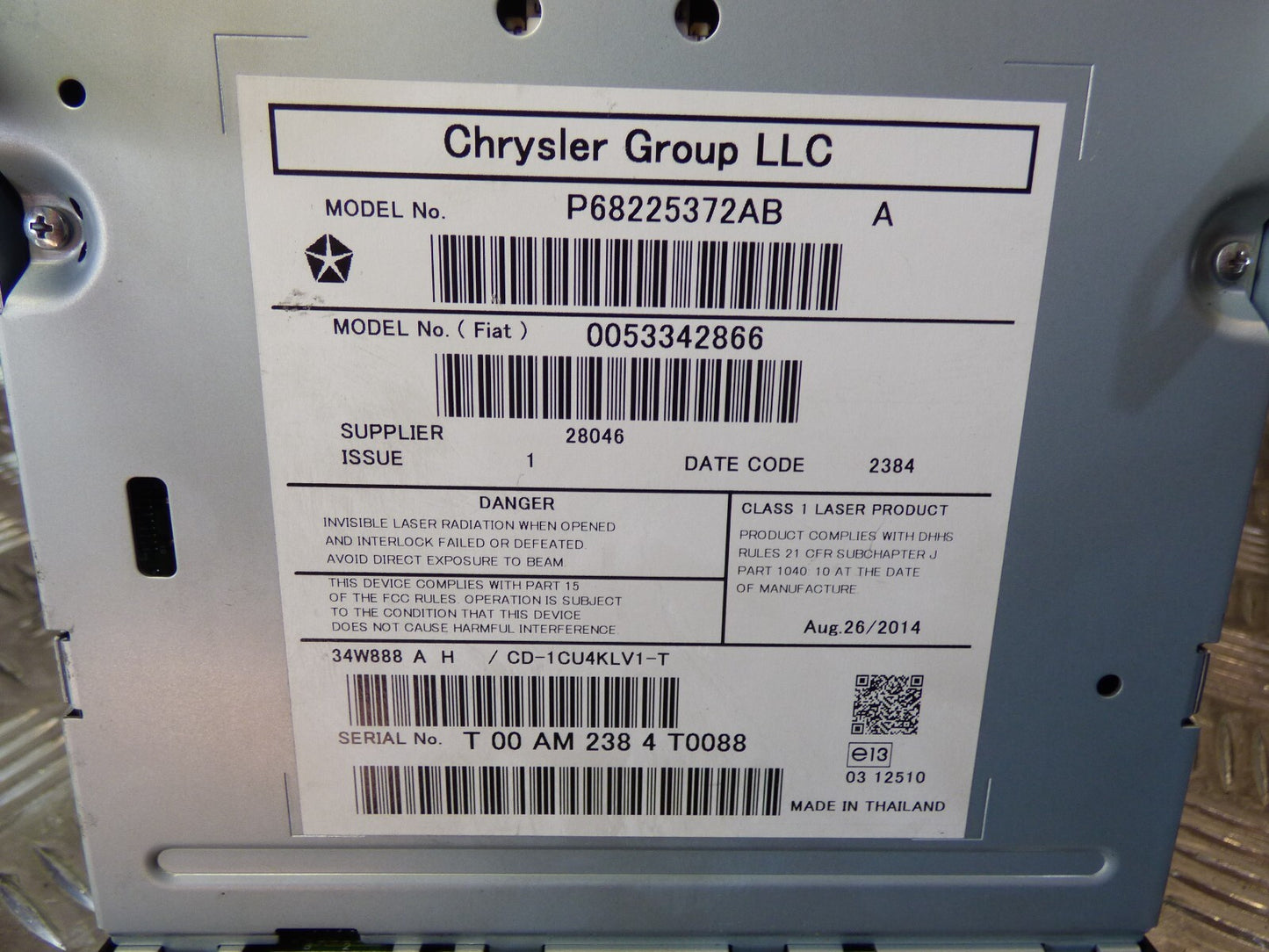 Jeep Cherokee KL 2015 CD-Wechsler CD DVD Player 53342866 ORIGINAL gebraucht - P68225372AB
