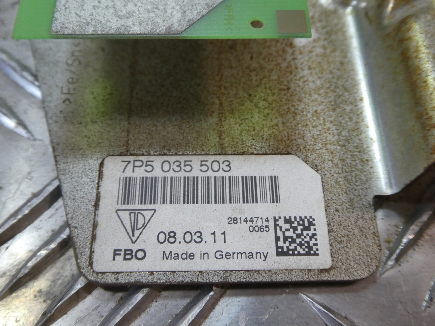Porsche Cayenne 92A Antennenverstärker Antenne ORIGINAL gebraucht - - 7P5035503