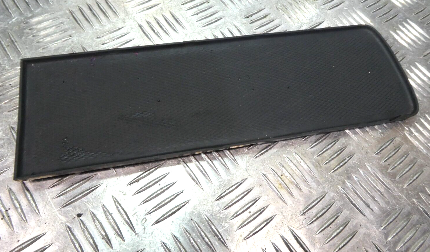 VW ID3 Pro Ablagematte Mittelkonsole 10A863328 ORIGINAL gebraucht - Volkswagen