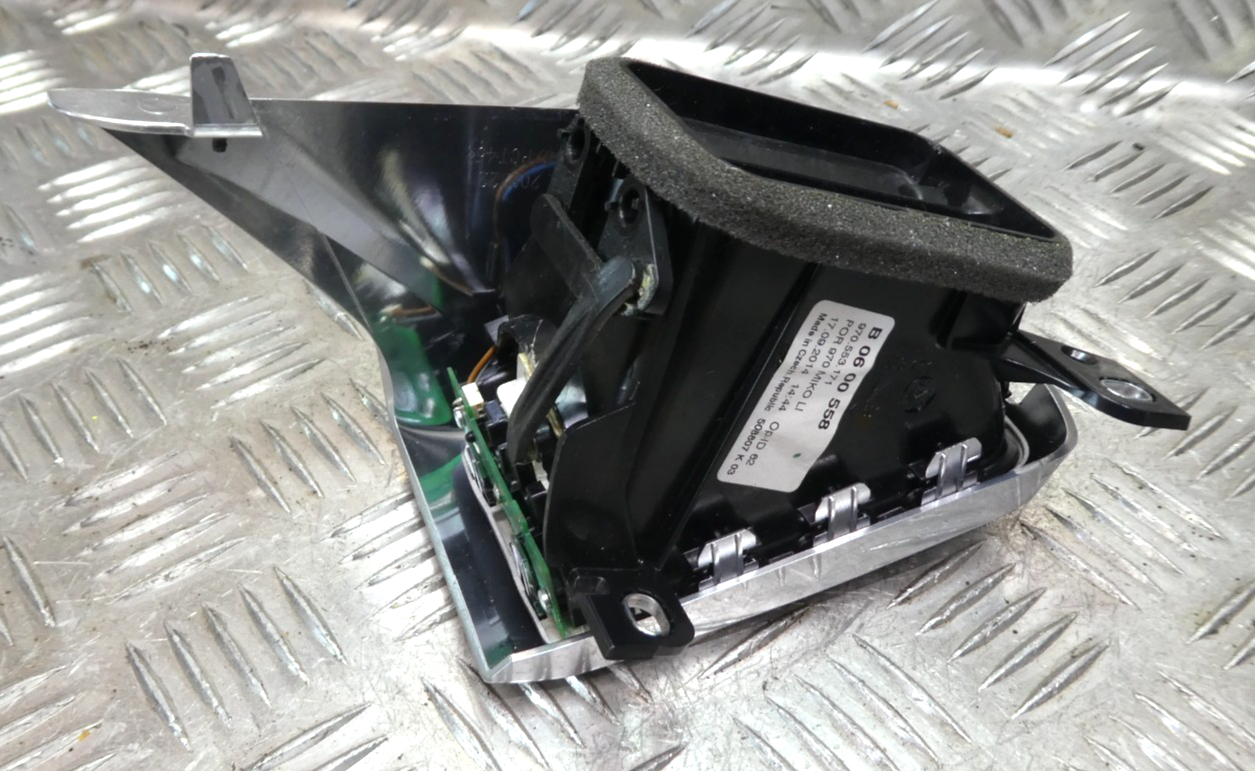 Porsche Panamera S 970 Mittelkonsole Luftdüse hinten links ORIGINAL gebraucht - 970553171
