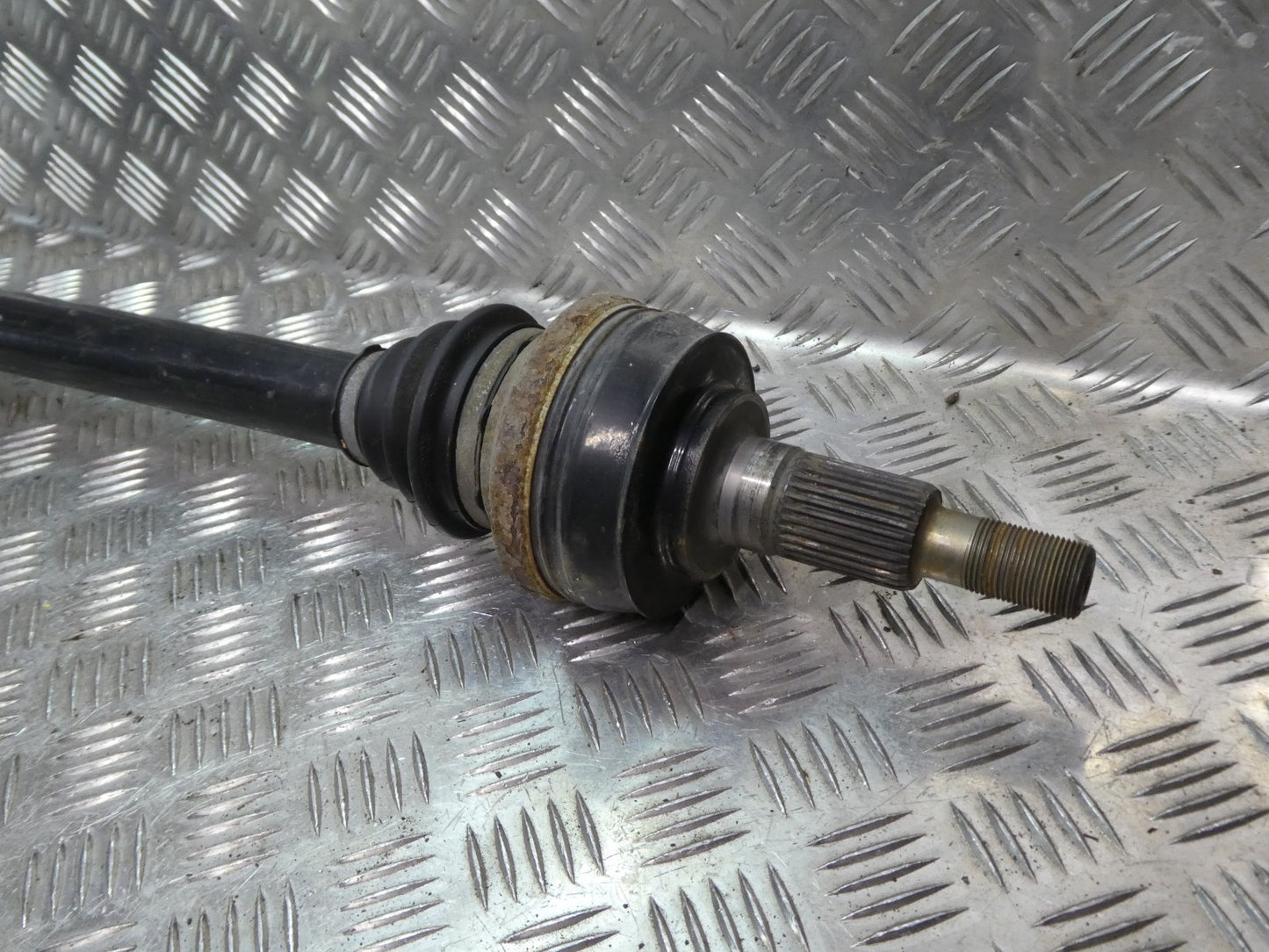 Original Porsche Panamera 970 Antriebswelle Hinten Rechts = Links gebraucht - - 97033202400