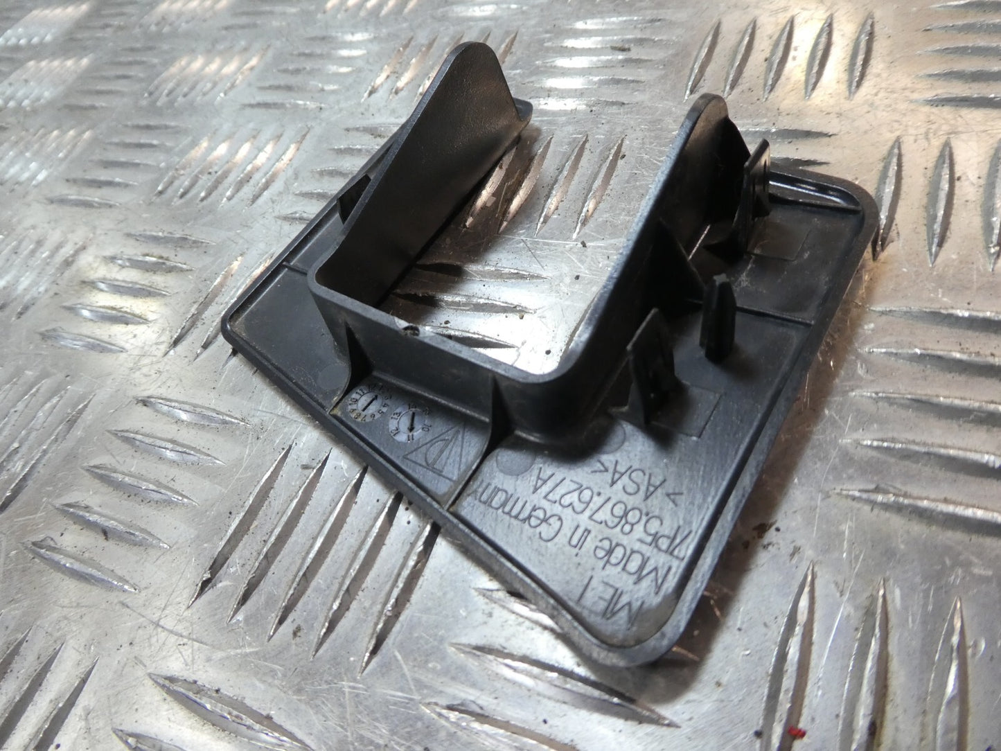 Porsche Cayenne 92A Koffer -/ Blende Abdeckung Espresso 7P5867627A ORIGINAL gebraucht - Laderaumwanne