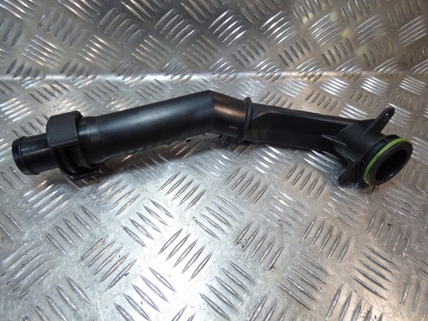 Porsche Boxster 987 Öleinfüllstutzen Ölstutzen Öl Stutzen Einfüllen ORIGINAL gebraucht - 98710701500