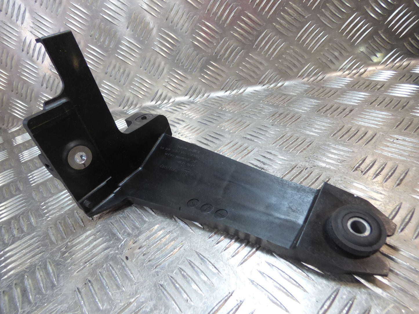 OPEL ASTRA K ABS Pumpenhalterung Halterung Halter ORIGINAL gebraucht - GM39017042