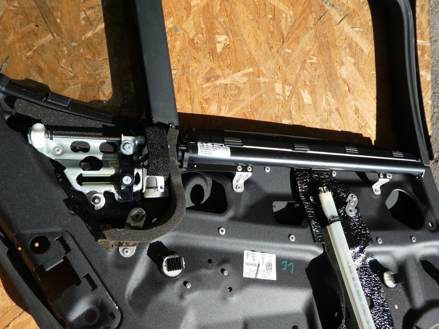 Porsche 970 Türrahmen Fensterheber hinten links mit Sonnenschutzrollo ORIGINAL gebraucht - Panamera