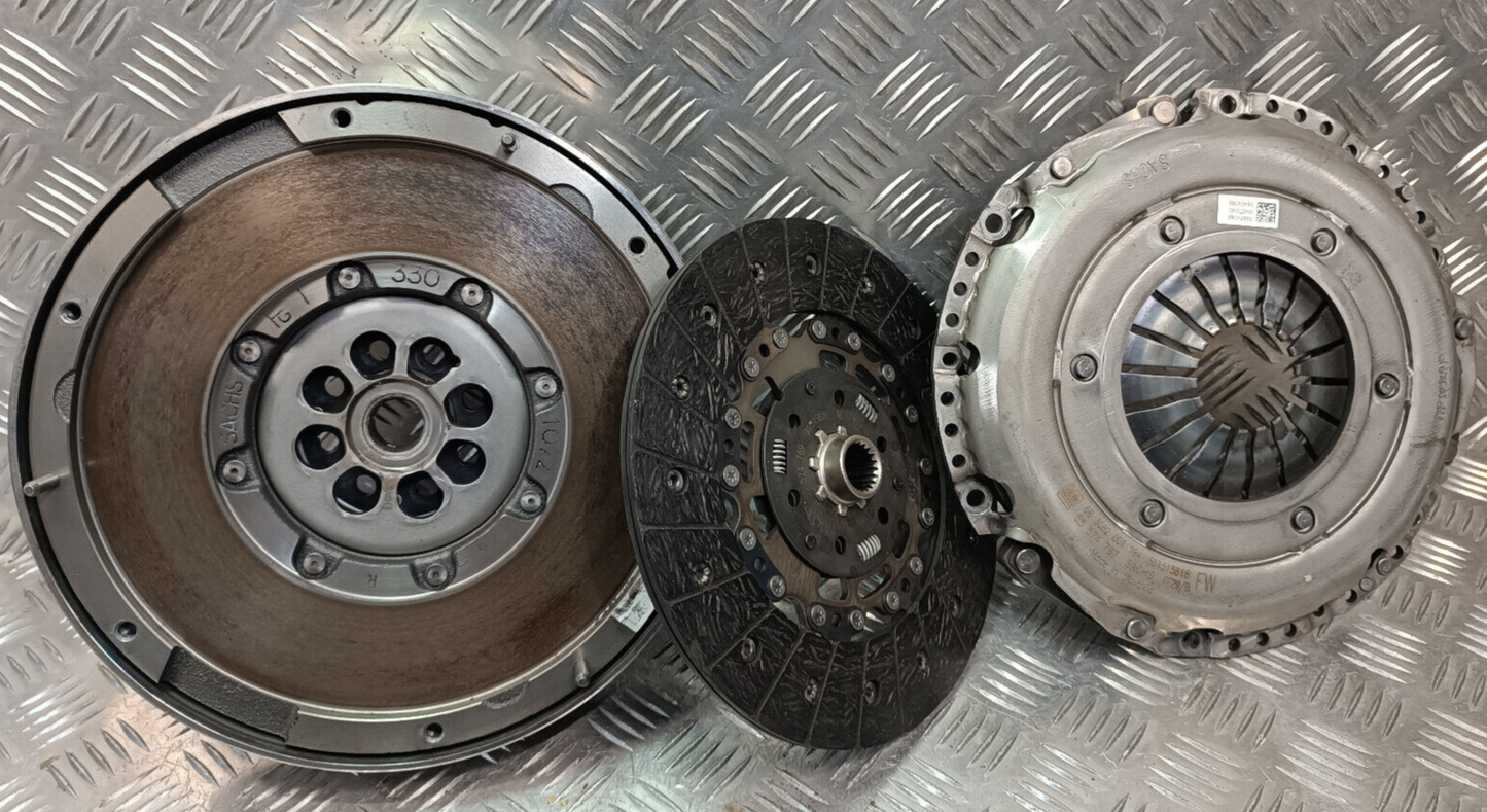 OPEL ASTRA K 1.4 Turbo Zweimassenschwungrad Set GM 55574769 55570175 ORIGINAL gebraucht - 55574767