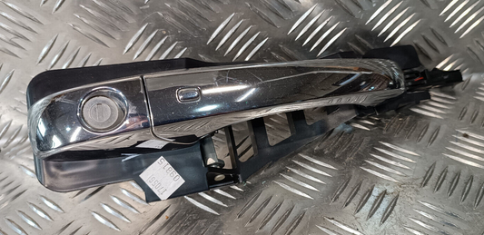 Jeep Grand Cherokee WK2 Tür Griff Türgriff Vorne ORIGINAL gebraucht - 04589881AI