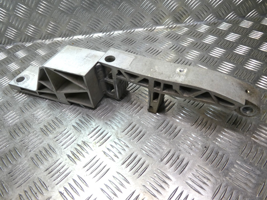 Porsche Panamera 970 Hilfsrahmenhalter Verstärkung Vorne Rechts ORIGINAL gebraucht - 97034111420