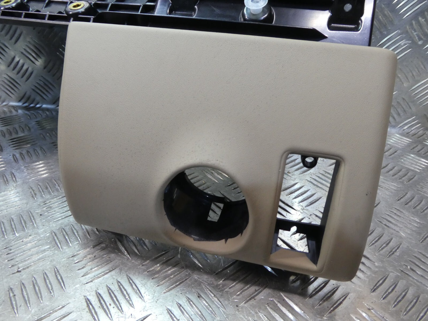 Porsche Cayenne 92A Armaturenbrett Lenksäule 7P5858903H Leder ORIGINAL gebraucht - Verkleidung