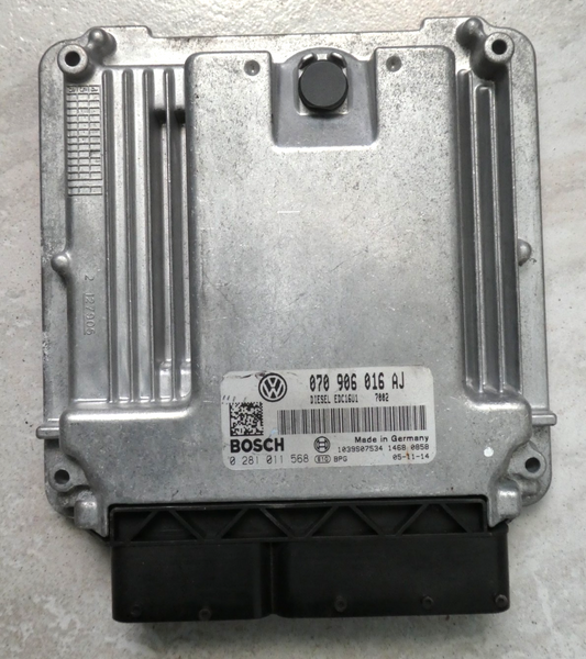 VW Transporter T5 MULTIVAN 2003-2016 Motorsteuergerät ECU 0281011568 ORIGINAL gebraucht - 070906016AJ
