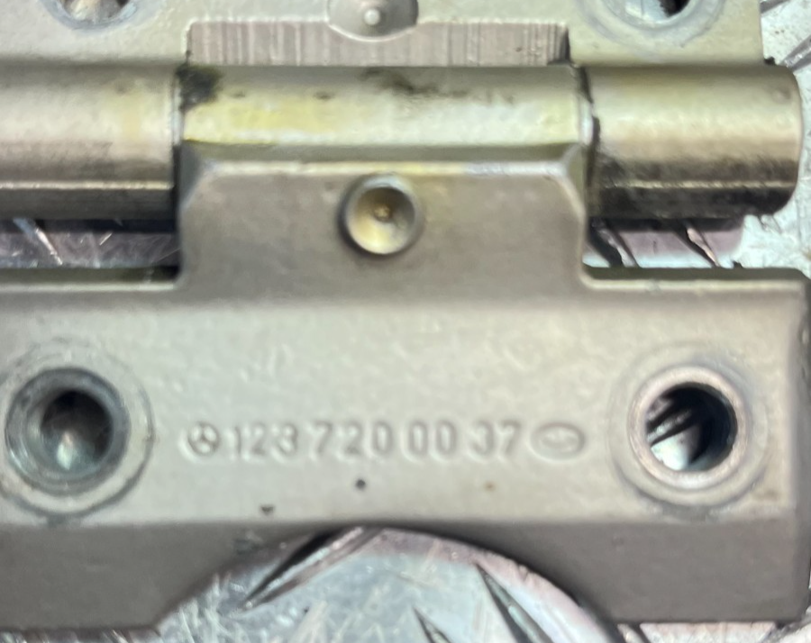 Mercedes-Benz C126 W126 _ Türscharnier Satz 4 stück _ ORIGINAL gebraucht - 1237200037