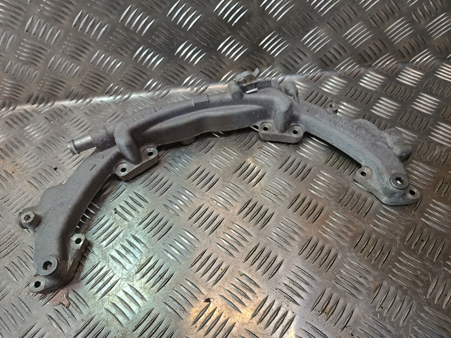 Porsche Cayenne S 92A Leitung Kühlerwasserrohr 948108181 4 R ORIGINAL gebraucht - 9481081814R