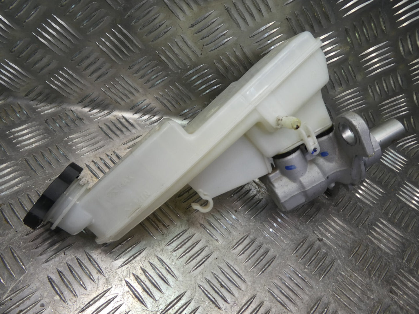 OPEL ASTRA K Hauptbremszylinder GM ORIGINAL gebraucht - 32669020