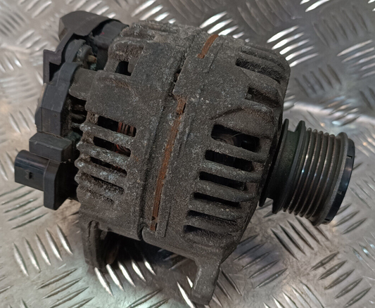 VW Transporter T5 1.9 TDI Generator Lichtmaschine 90A 0124325131 ORIGINAL gebraucht - 038903024D