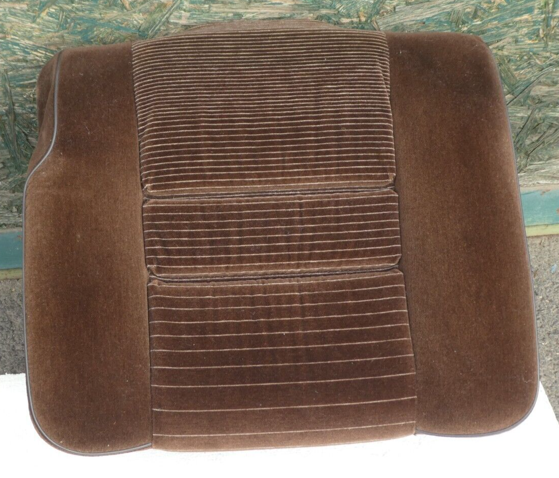 Mercedes-Benz W126 SEC Coupe C126 126 Sitzfläche hinten Links _ Velour braun