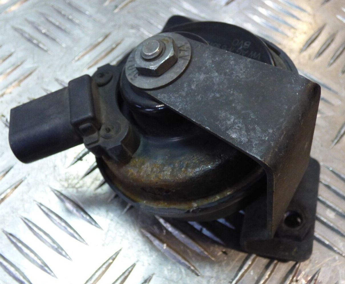 Porsche Cayenne 92A Hupe Fanfare Hochton 7P6951223A ORIGINAL gebraucht - Signalhorn