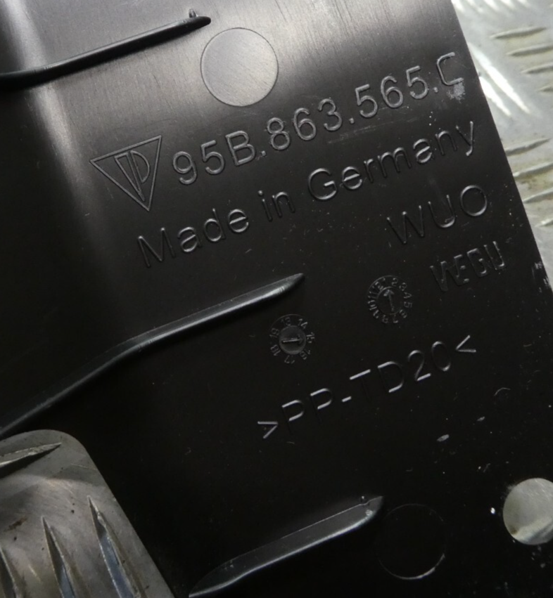 Porsche Macan 95B Verkleidung Batterie 95B863565C ORIGINAL gebraucht - Abdeckung