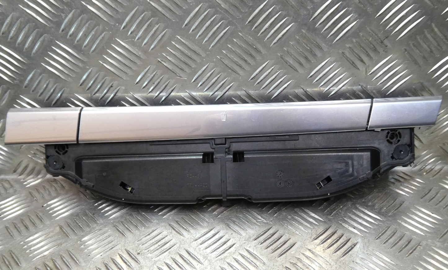 Porsche Panamera 970 Getränkehalter Armaturenbrett LHD ORIGINAL gebraucht - 97055239401