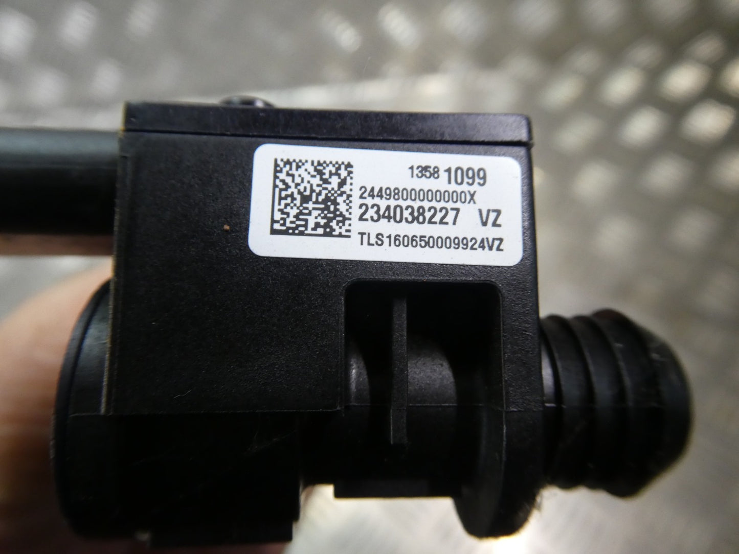 OPEL ASTRA K 1.0 Drucksensor mit Unterdruckleitung Bremskraftverstärker ORIGINAL gebraucht - 13581099