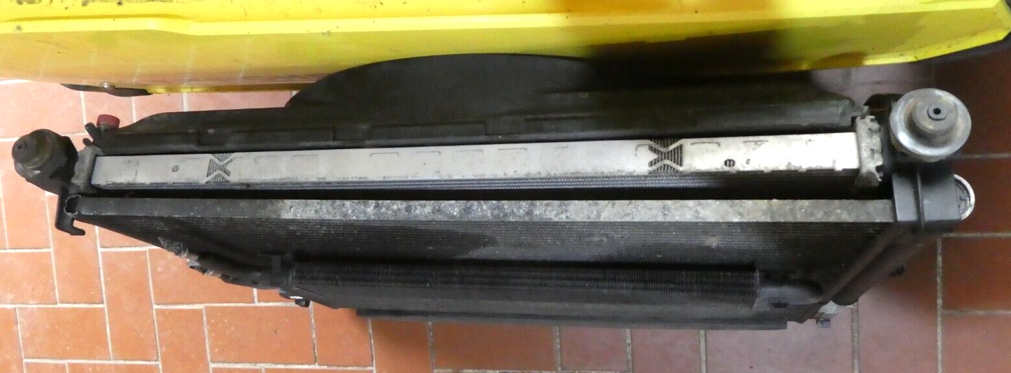 Jeep Grand WK2 3.0 CRD Bj2015 Kühler paket Wasserkühler lüfter ölkühler ORIGINAL gebraucht - Cherokee