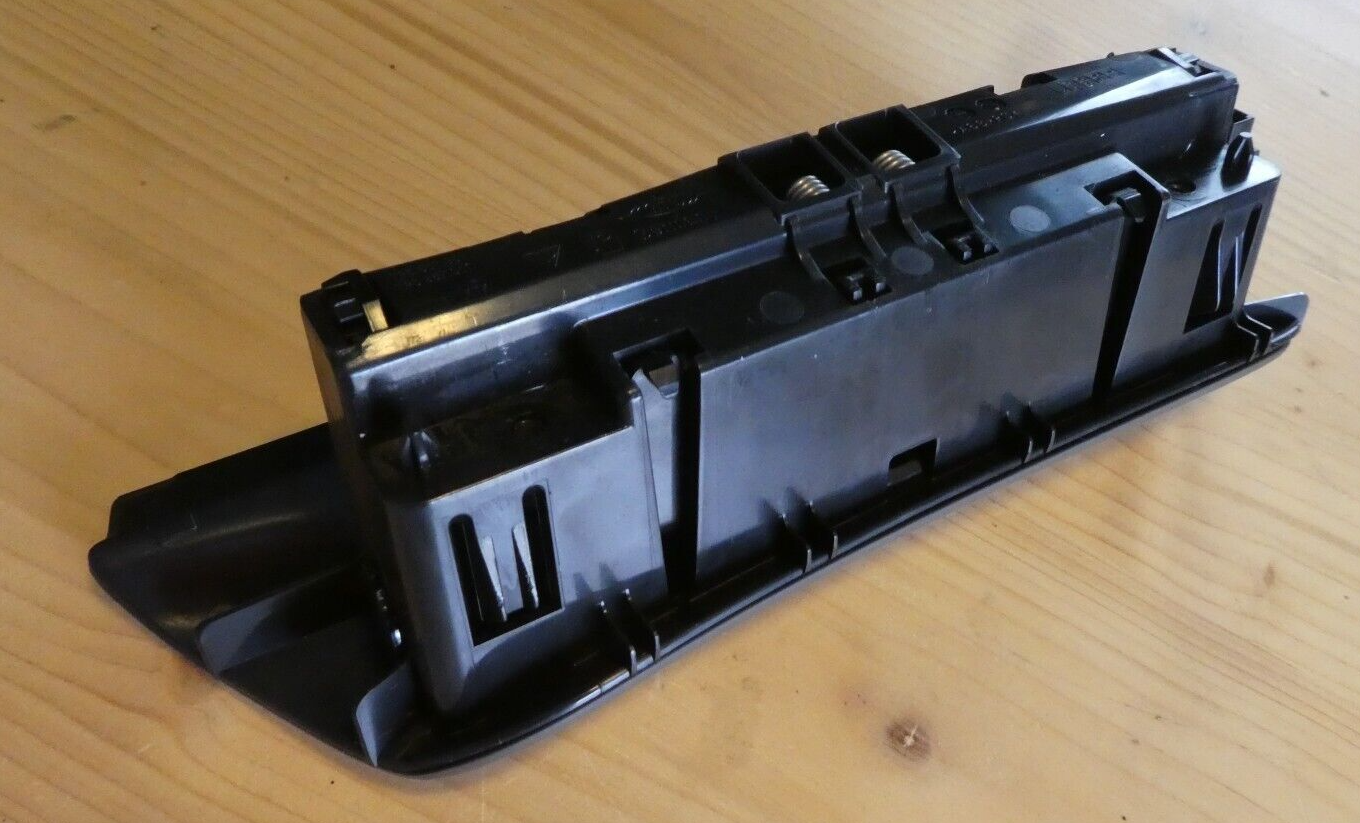 Porsche Cayenne 92A Staufach Hinten Links 7P5857951 Braun ORIGINAL gebraucht - Umbra ORIGINAL gebraucht - Aschenbecher