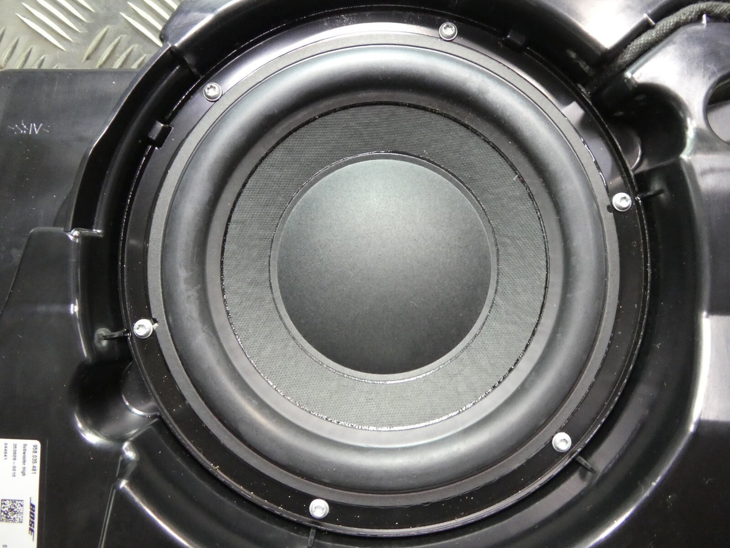 Porsche Macan 95B BOSE Lautsprecher 95B035481 ORIGINAL gebraucht - Subwoofer