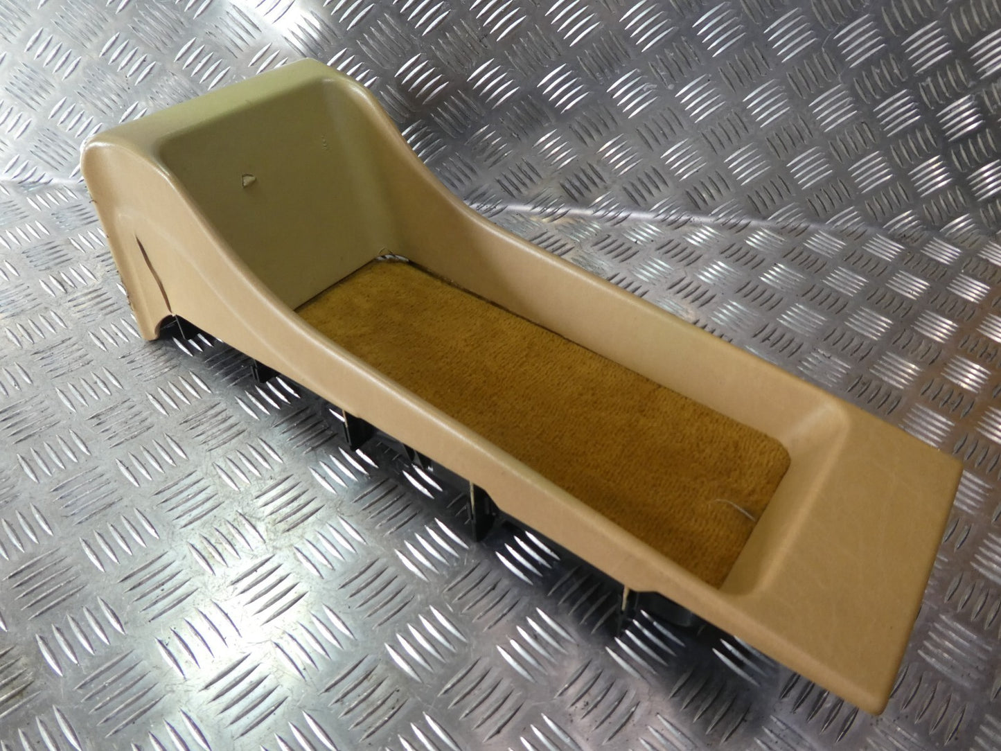 Mercedes C126 W126 Coupe SEC Mittelkonsole mit Aschenbecher ORIGINAL gebraucht - 1268431107
