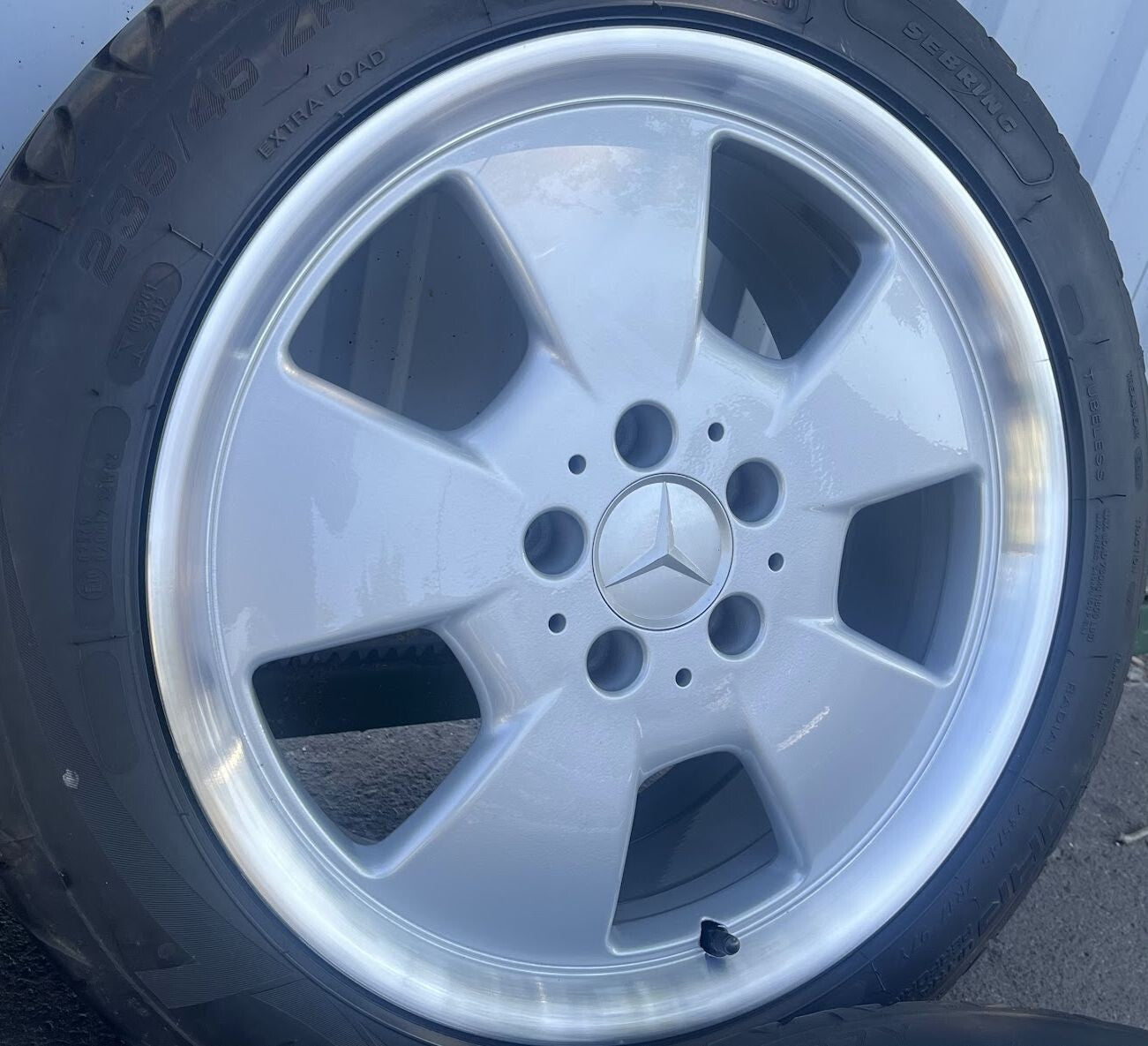 4 x ORIGINAL MERCEDES-BENZ SL R129 ALBALI ALUFELGEN mit Sommereifen gebraucht - 1294011202