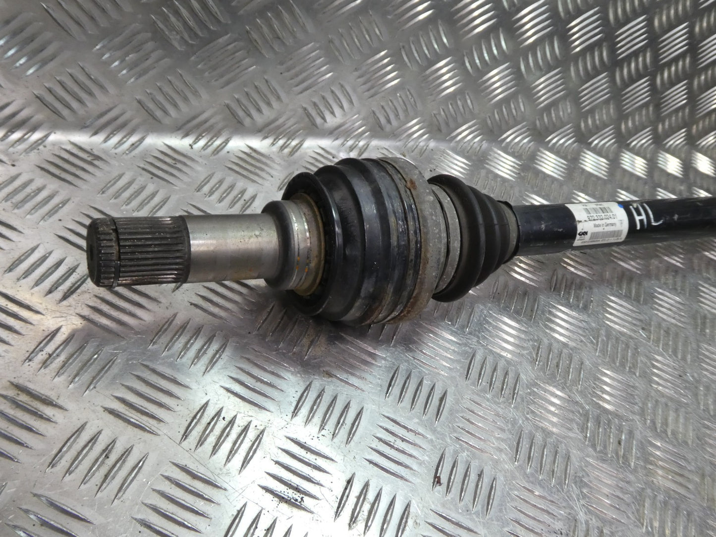 Original Porsche Panamera 970 Antriebswelle Hinten Rechts = Links gebraucht - - 97033202400