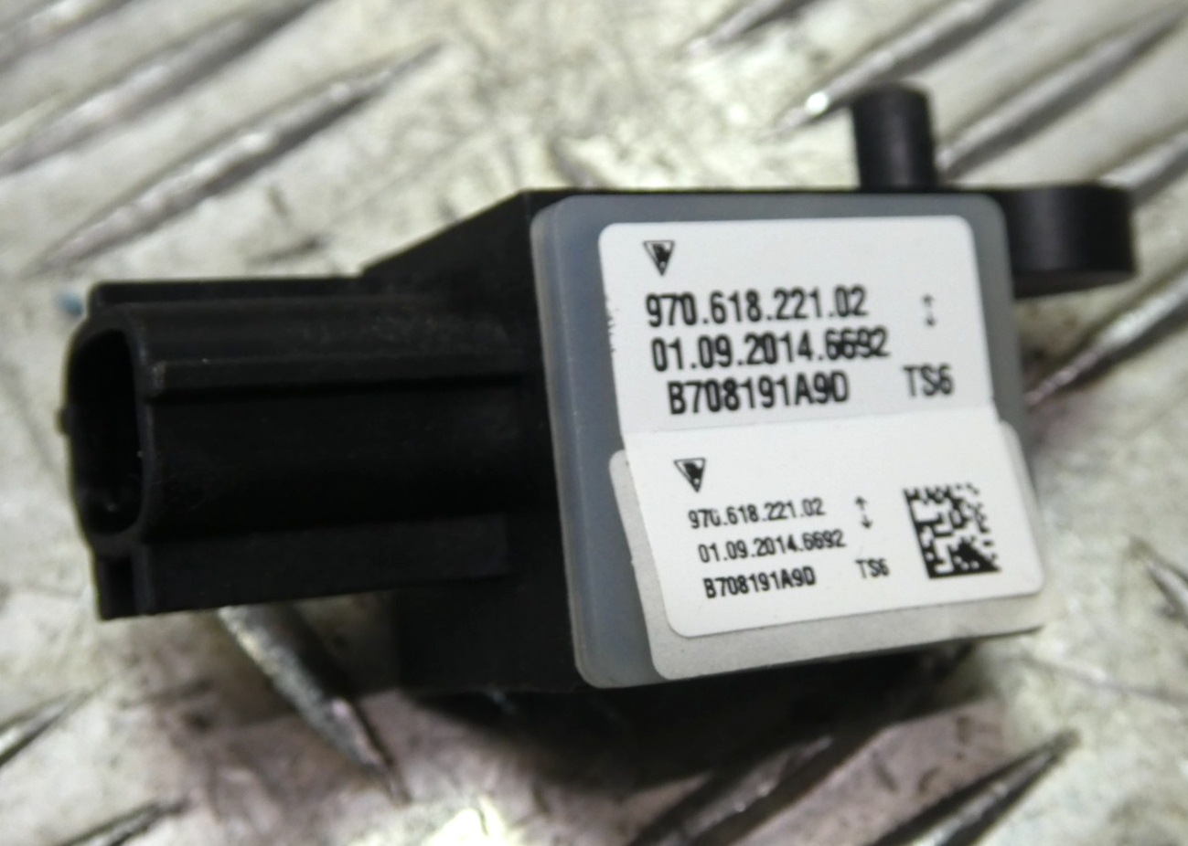 Porsche Panamera 970 Crashsensor Sensor Beschleunigungssensor ORIGINAL gebraucht - 97061822102