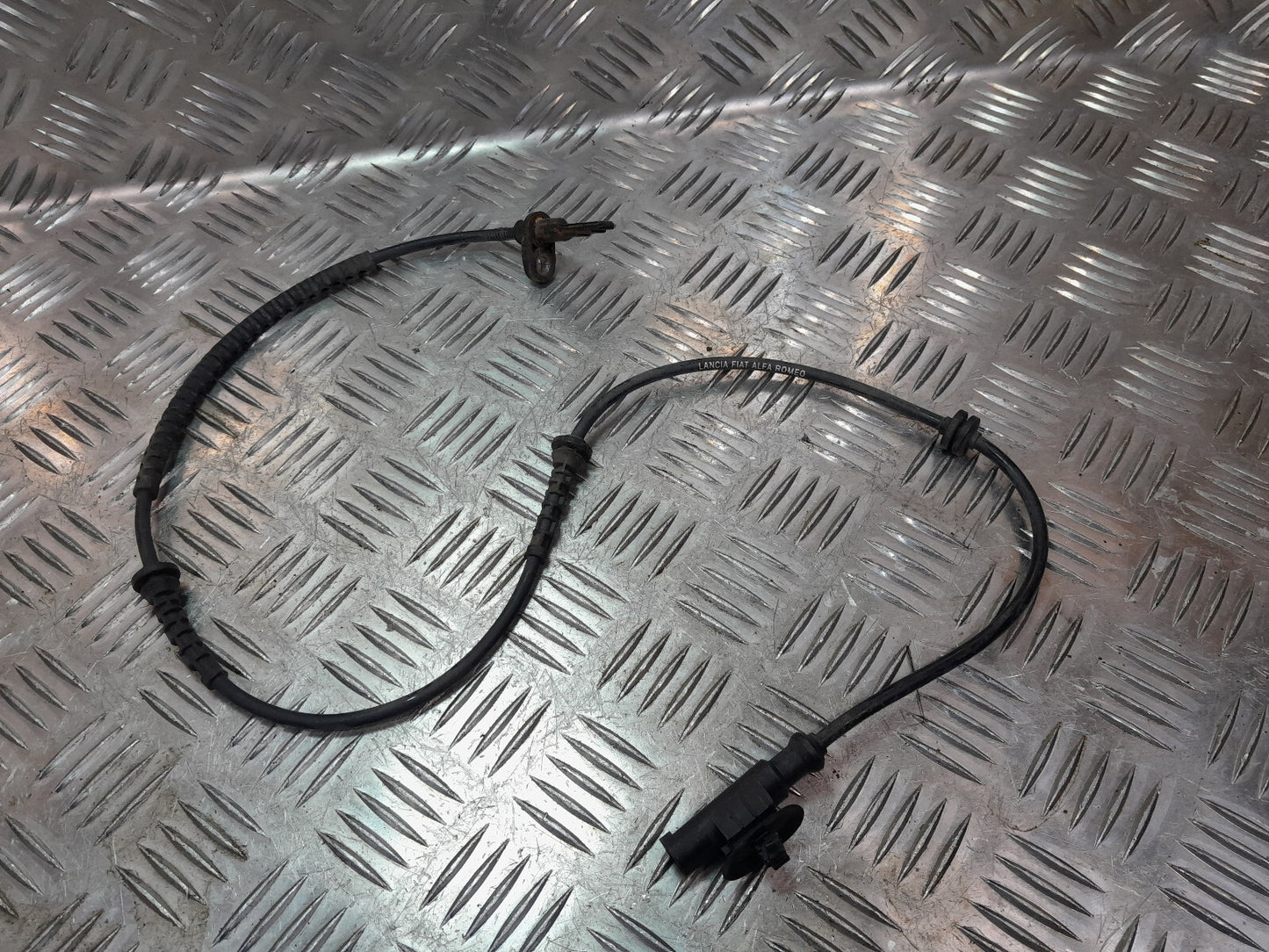 Jeep Renegade 1.6 Mjet ABS Sensor Kabelbaum Vorne links ORIGINAL gebraucht - 51941079