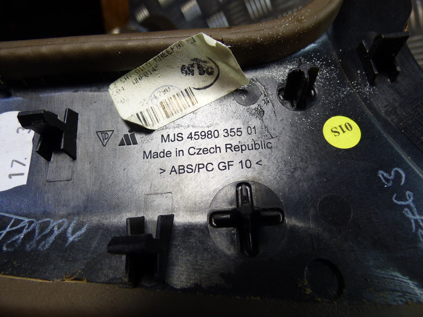 Porsche Cayenne 92A Mittelkonsole v. links Verkleidung Knieschoner ORIGINAL gebraucht - 4598035501
