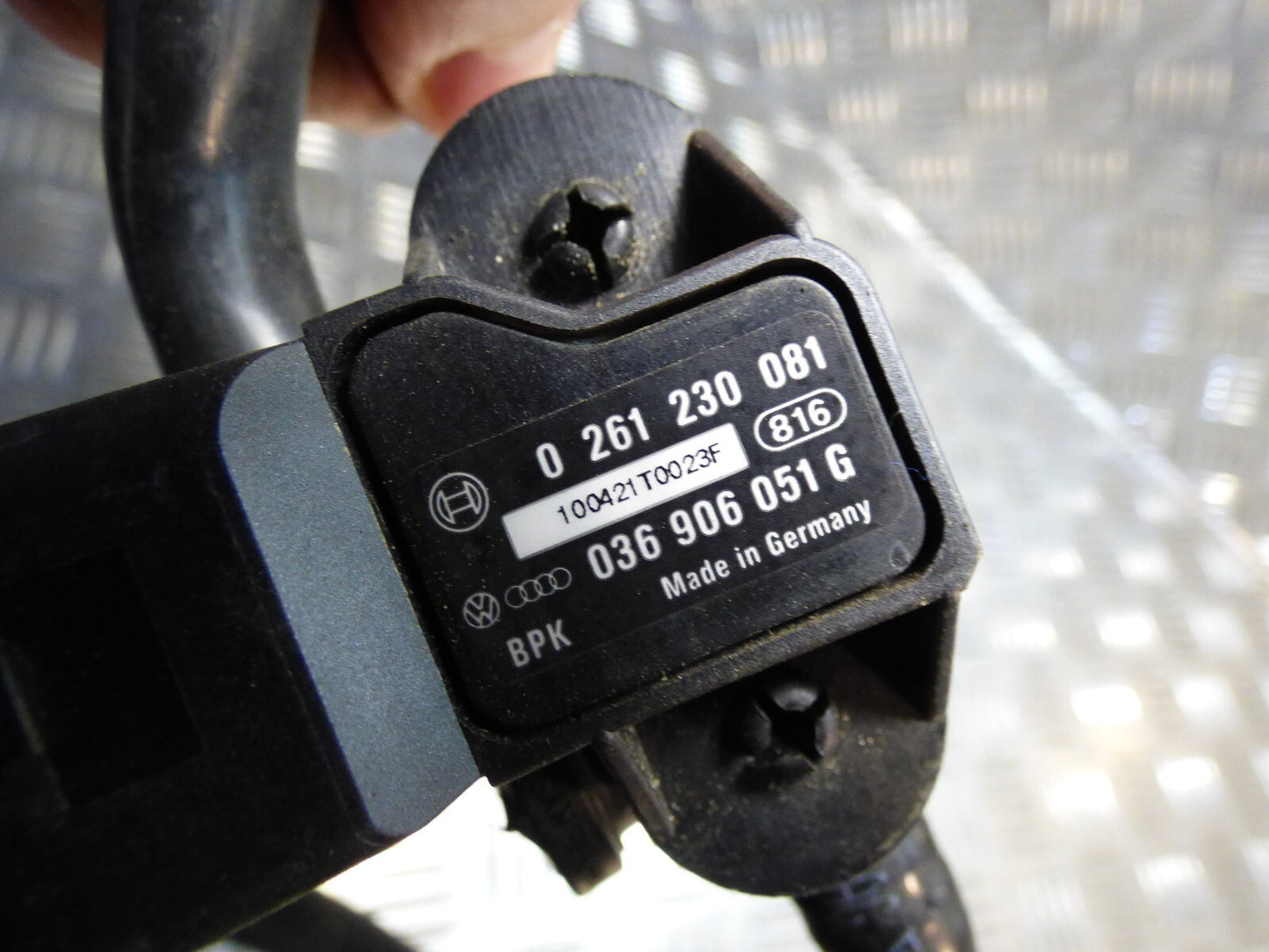 Porsche Cayenne 92A Hybrid Vakuum Rohr mit sensor 7P0611932AD + ORIGINAL gebraucht - 036906051G
