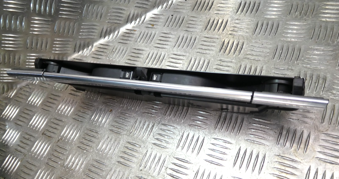 Porsche Panamera 970 Getränkehalter Armaturenbrett LHD ORIGINAL gebraucht - 97055239401