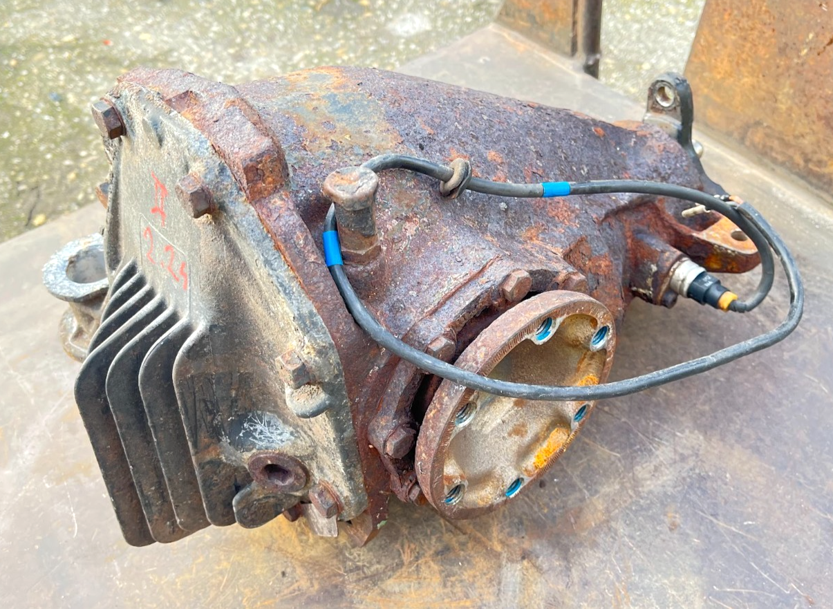 Mercedes-Benz C126 W126 500 SEC SEL Differential Ausgleichsgetriebe Hinterachse