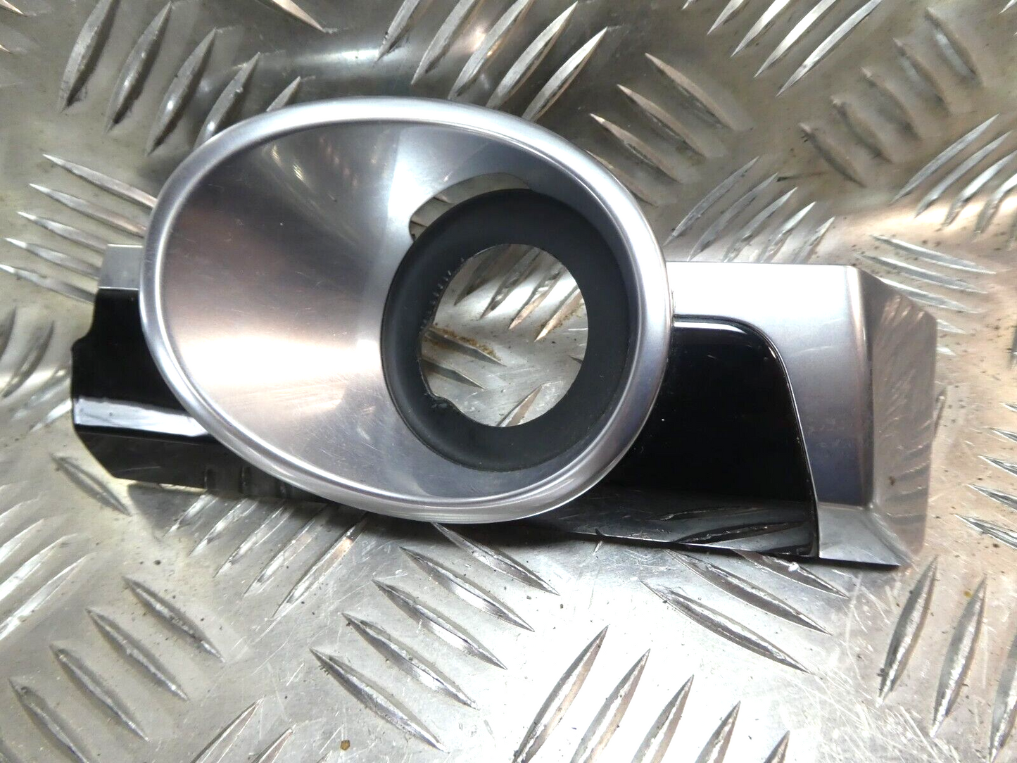 Porsche Cayenne 92A Dekor Klavierlack Armaturenbrett 7P5857221M 6BB ORIGINAL gebraucht - Zierleiste
