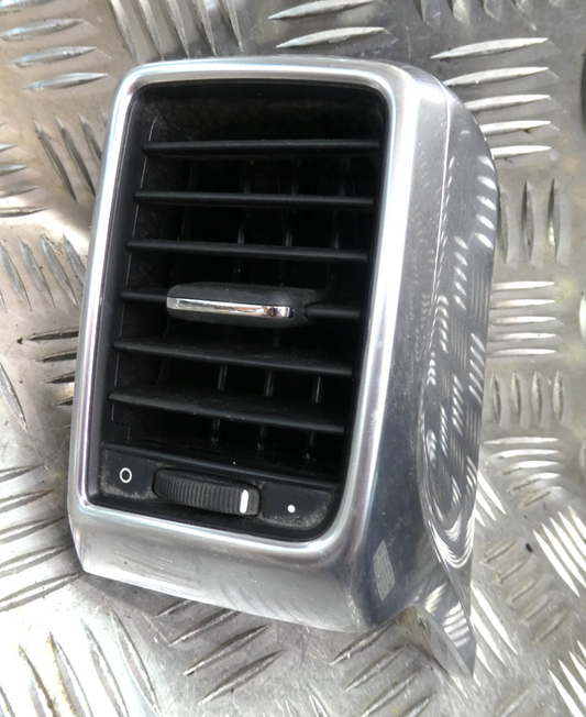 Porsche Panamera S 970 Mittelkonsole Luftdüse hinten links ORIGINAL gebraucht - 970553171