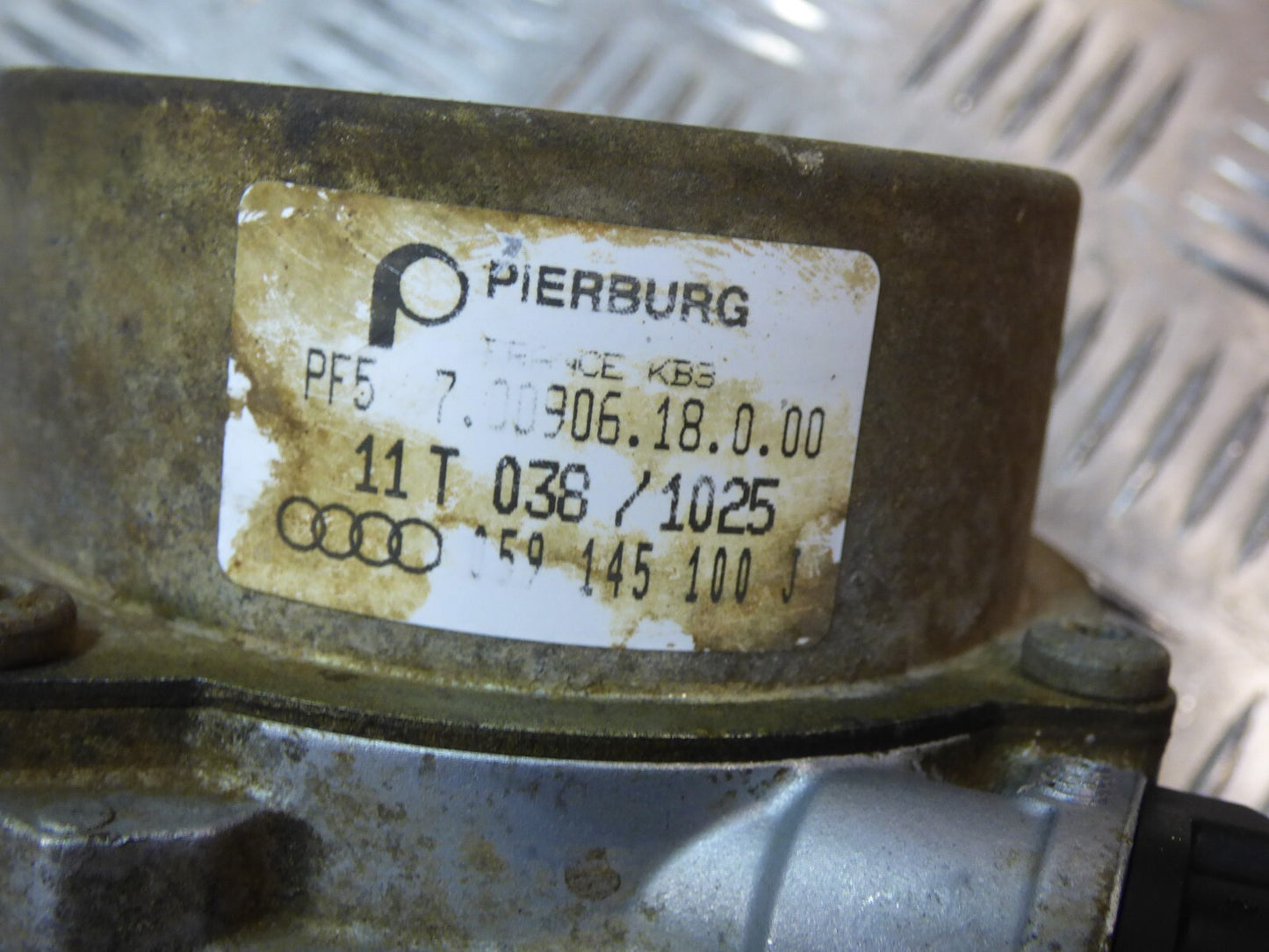 Porsche Cayenne 92A Unterdruckpumpe Vakuumpumpe ORIGINAL gebraucht - 059146100J
