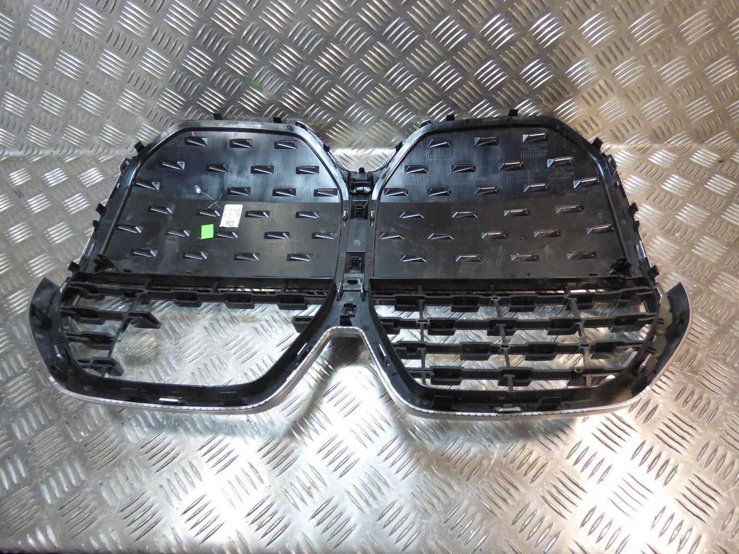 BMW i4 G26 Kühlergrill Niere Gitter Ziergitter ORIGINAL gebraucht - 8738561